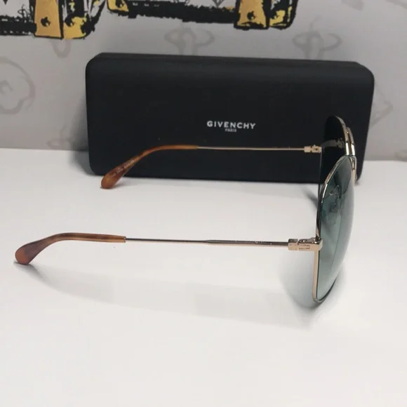 New Authentic Givenchy GV7144/S PEF/EZ Sunglasses – Green/Gold Gradient